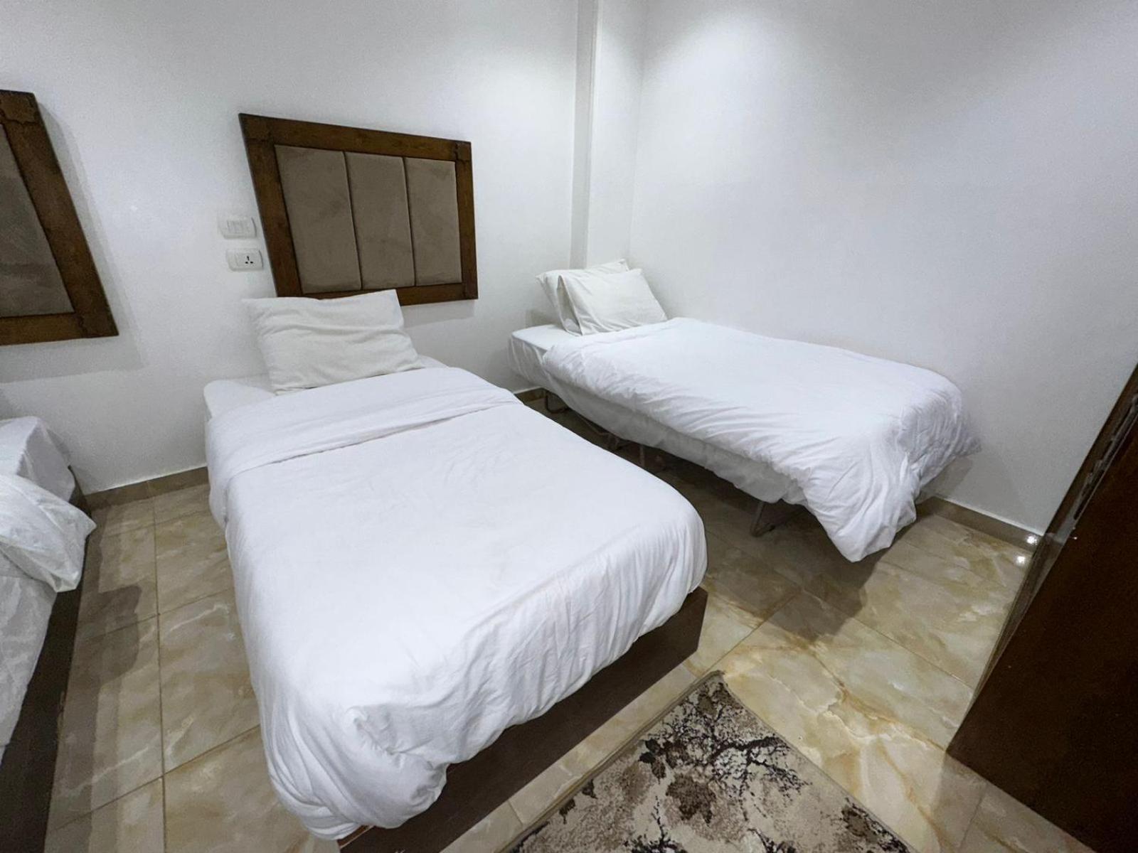 Full Pyramids View Apartment With Balcony For 8 P Kafret el-Gabal 외부 사진